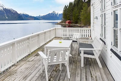 8 Personen Ferienhaus in Ørskog-By Traum