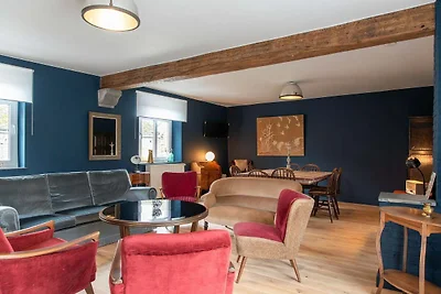 Geräumiges Ferienhaus mit sonniger Terrasse