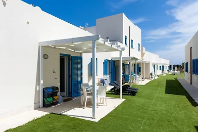 Splendido resort con piscina sull'isola di Fa...