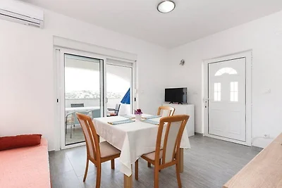 Prachtig vakantieappartement in Rogoznica