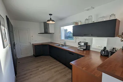 Huis in Ploudalmézeau vlakbij strand Tréompan