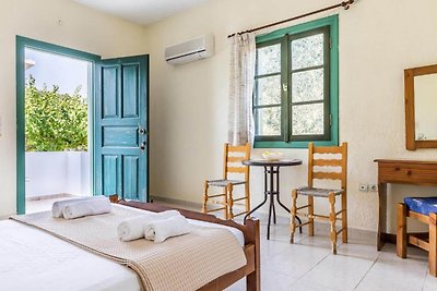 Skopelos Evergreen Apartments 2