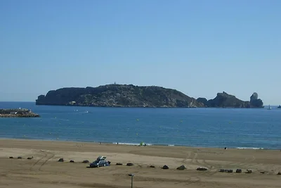 Wohnung am Strand mit Pool in Spanien