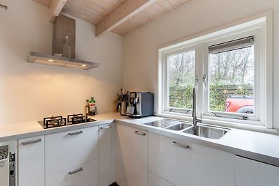 Modernes Ferienhaus in Egmond aan den Hoef in...