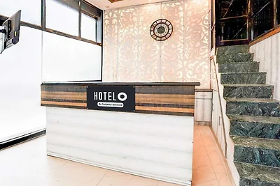 Super Hotel O Tyagi Road vicino