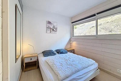 Geräumiges Apartment · Direkter Zugang zur Sk...