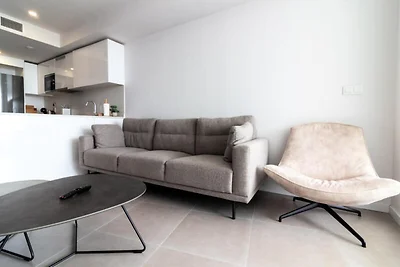 Apartment in Canet mit Terrasse und Meerblick