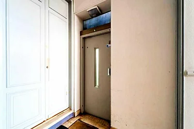 Helle zentrale Wohnung mit Terrasse