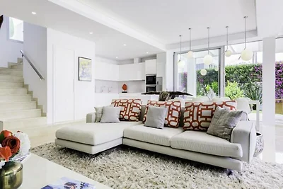 Villa in Marbella met uitzicht op zee en...