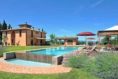 Villa a Peccioli con piscina privata