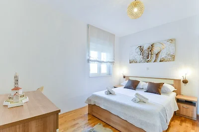 Leuk vakantiehuis in Pristeg met infinity...