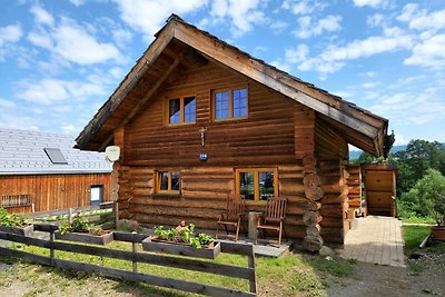 Schönes Chalet in Klagenfurt mit Whirlpool