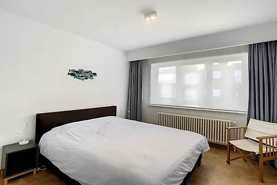 Erdgeschosswohnung in der Nähe der Ufermauer