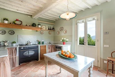 Villa in der Toskana mit Weinbergblick