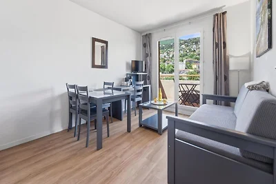 Sonnige Ferienwohnung in Grasse für 4...