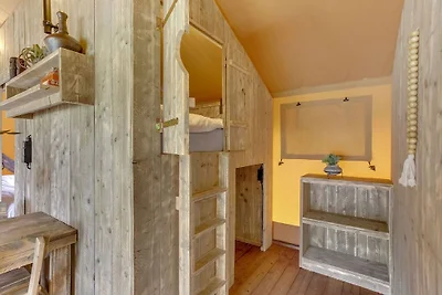 Tenda lodge con servizi igienici
