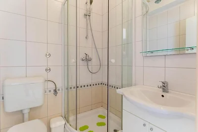 Accogliente appartamento con balcone a...