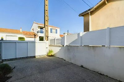 Apartment in Les Sables in der Nähe von La Gr...