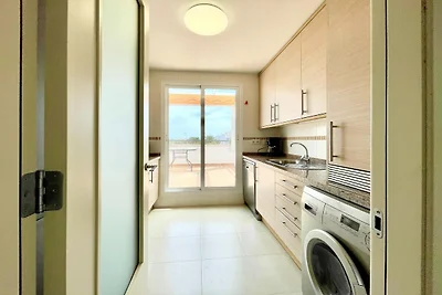 Schöne Wohnung mit geräumiger privater...