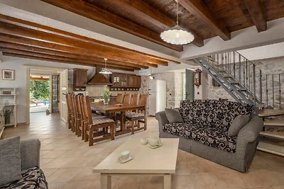 Villa in Posedarje mit privatem Pool