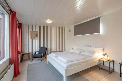 Bungalow in Sint Maartenszee am Strand