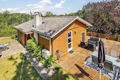 Ferienhaus in der Nähe des Strandes Loddenhøj