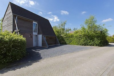 Ferienhaus in Grou in der Nähe des Flusses