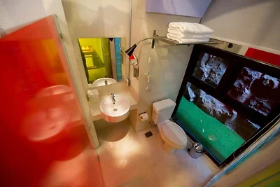 Charmante Suite Escape ,Modern Comfort in...