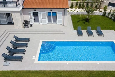 Ferienhaus Erholungsurlaub Premantura