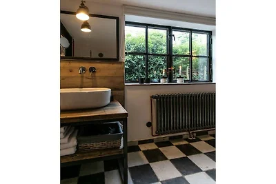 Luxuriöses Ferienhaus Room No. 35