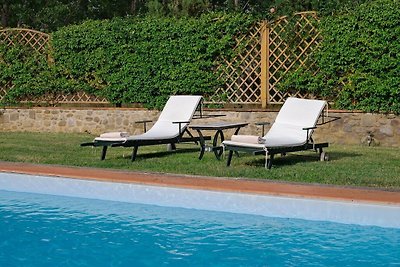 Komfortables Ferienhaus in Reggello mit Pool