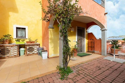 Mit Garten, Parkplatz und Klimaanlage