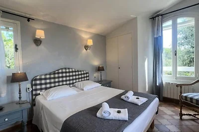 Case e Ville per 10 Persone