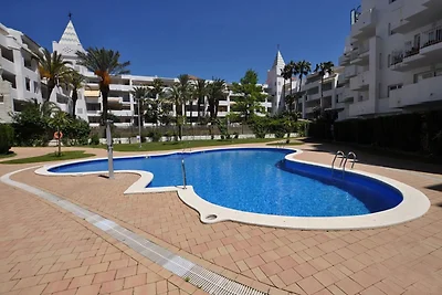 Appartamento a Roses con vista sulla piscina