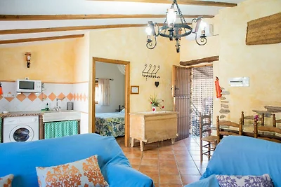 Rustico cottage a Laroya con piscina e...