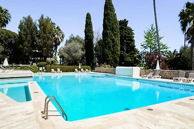 Apartment in Golfe-Juan mit Meerblick