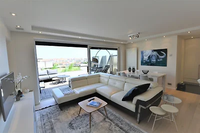 Penthouse mit geräumiger Terrasse in...