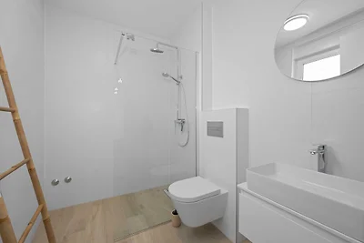 Three Bedroom Villa with Outdoor Swimming...