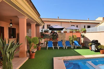 Villa in Muro mit Pool und Terrasse