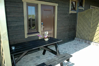 Huisje in Cisowo bij Oostzeestrand
