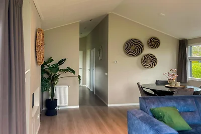 Schönes Chalet mit airco in einem Ferienpark