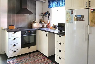 9 Personen Ferienhaus in HALLSTAVIK-By Traum