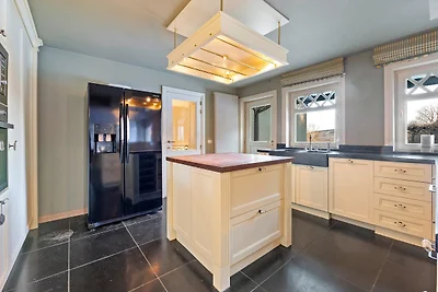 Luxus Landhaus mit Pool