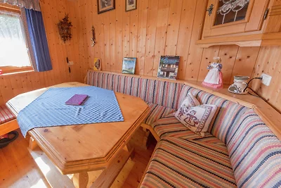 Idyllisches Ferienhaus mit Terrasse