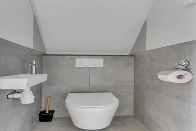 Moderner komfortabler Bungalow in Strandnähe