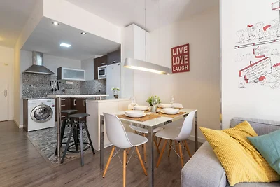 El Arenal - Apartment In Torremolinos.