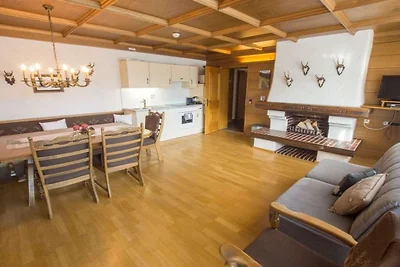 Ferienwohnung in Fügen mit Schwimmbecken