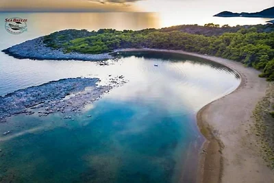 Apartments Franka Saplunara-Twin Room with Te...