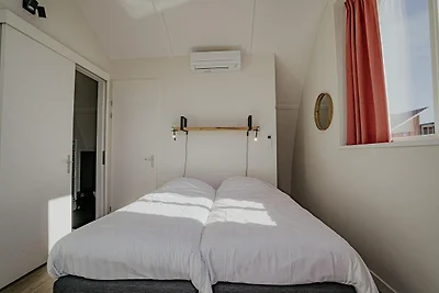 Modern toevluchtsoord aan het water