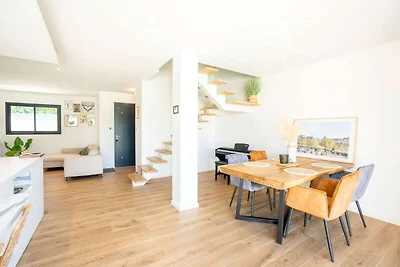 Moderne villa met privézwembad in Montpellier